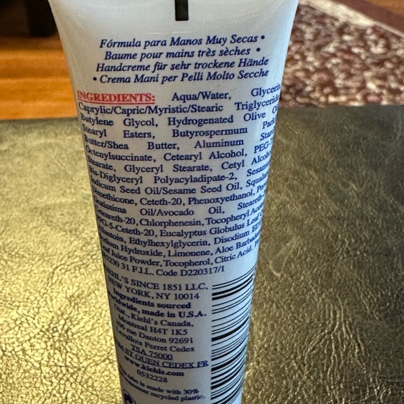 Kiehl's ultimate strength hand salve. - Picture 5 of 7